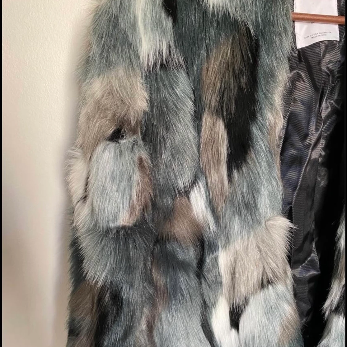 Fuskpäls från Mango strl S - 90