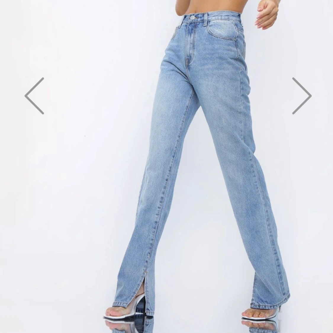 Raka jeans med slits  - 91