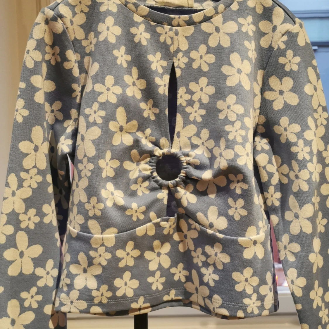 Cutout jacquard croptop  - 91