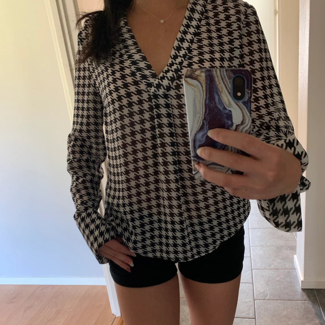 Mönstrad blus  - 90