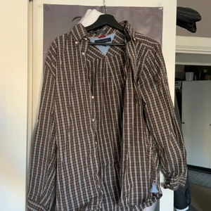 Vintage Tommy Hilfiger skjorta - I fint skick ⛄️