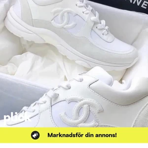 Chanel skorna - Hej du som skulle köpa chanel skorna ditt meddelande har gått bort så jag kan inte hitta dig men hör av dig💕