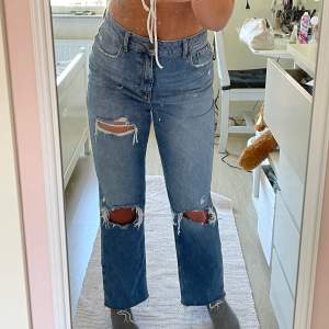 Jätte fina jeans från nakd!!💞💞, säljer för 100kr + frakt
