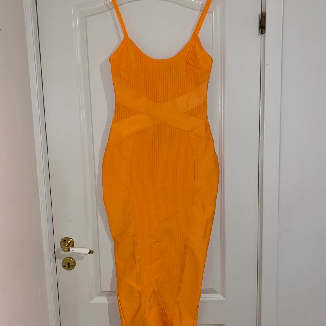 Oanvänd! Premium Bodycon Bandage Dress Orange - 90