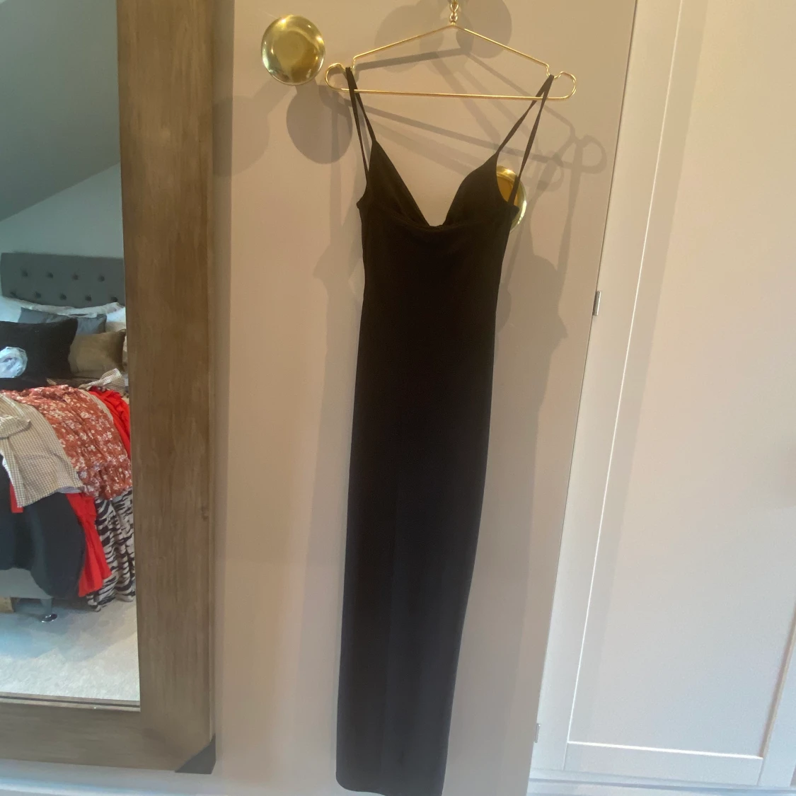 Oanvänd PrettyLittleThing klänning med lappen kvar. - 91