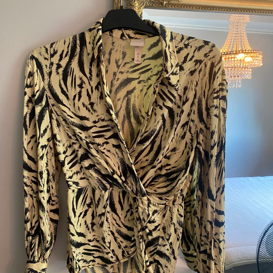 Snygg blus från H&M