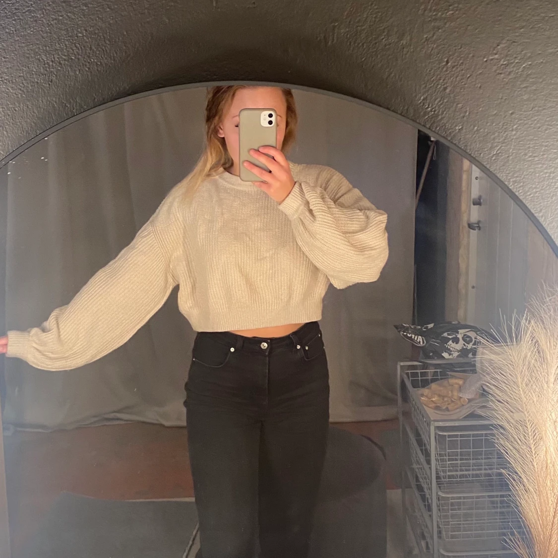 Stickad beige tröja - 90