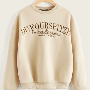 Sweatshirt - Köpt på plick men är från shien, väldigt mjuk och bekväm men får tyvärr inte användning för den💖