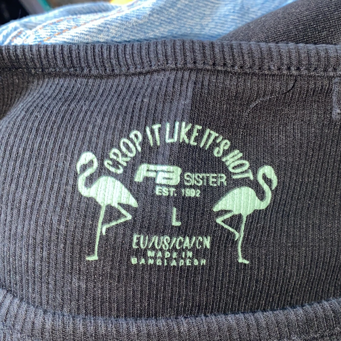 Croptop, storlek L. Frakt ingår ej! - 91