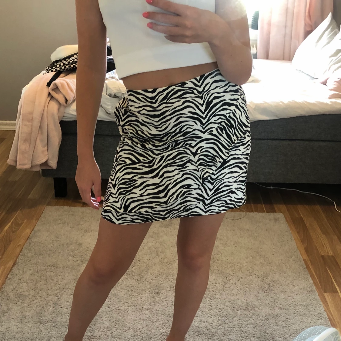 Zebra kjol med volang