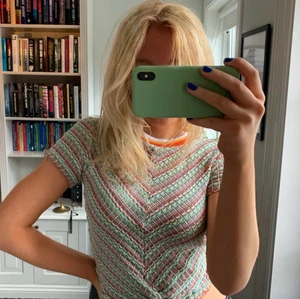 Bershka tröja - Säljer denna så fina och somriga tröja i jättebra skick💞