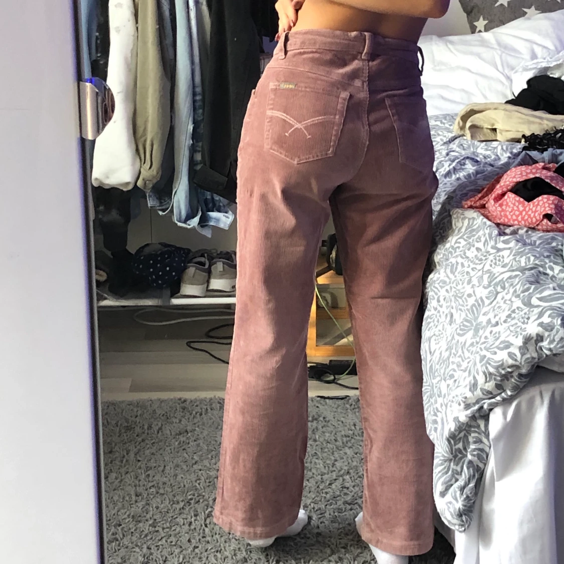 Rosa manchesterbyxor 