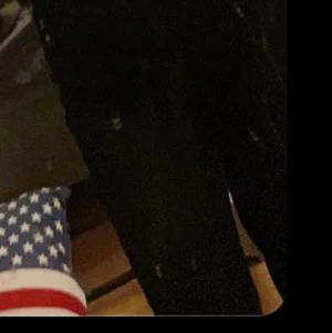 Calvin klein jeanse  - Använder ej längre tyckte inte riktigt om dom:) Dom sitter väldigt bra när man väl har på sig dom. storlek W27. Snöret är fast sytt. Nypris 1100kr Skriv om ni är intresserade 💘