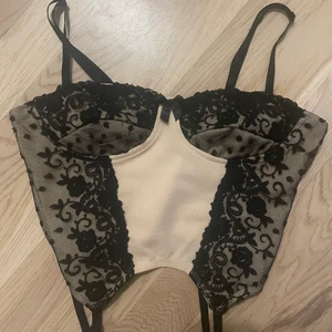 Korsett  - Helt ny korsett☺️