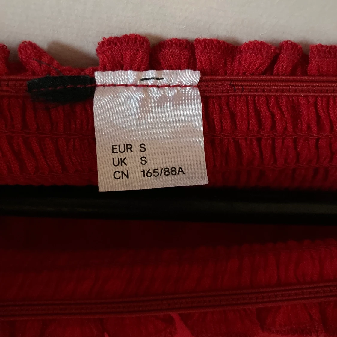 Röd off shoulder  - 90