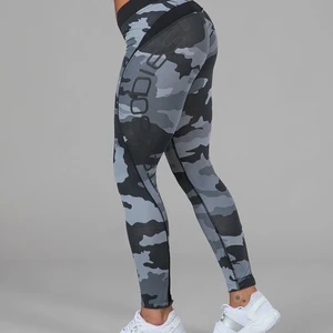 Better Bodies tights  - Säljer mina better Bodies tights i grå camo, använt fåtal gånger men som nyskick. Storlek M men passar även S 🌸 pm vid intresse! 
