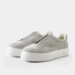 Eytys  - Eytys skor, sparsamt använda skick 8/10, går ner i pris vid snabb affär👍🏼