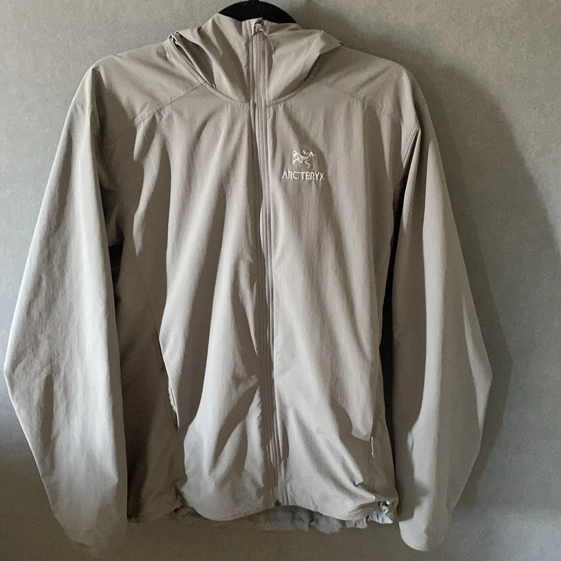 Arc’teryx windbreaker