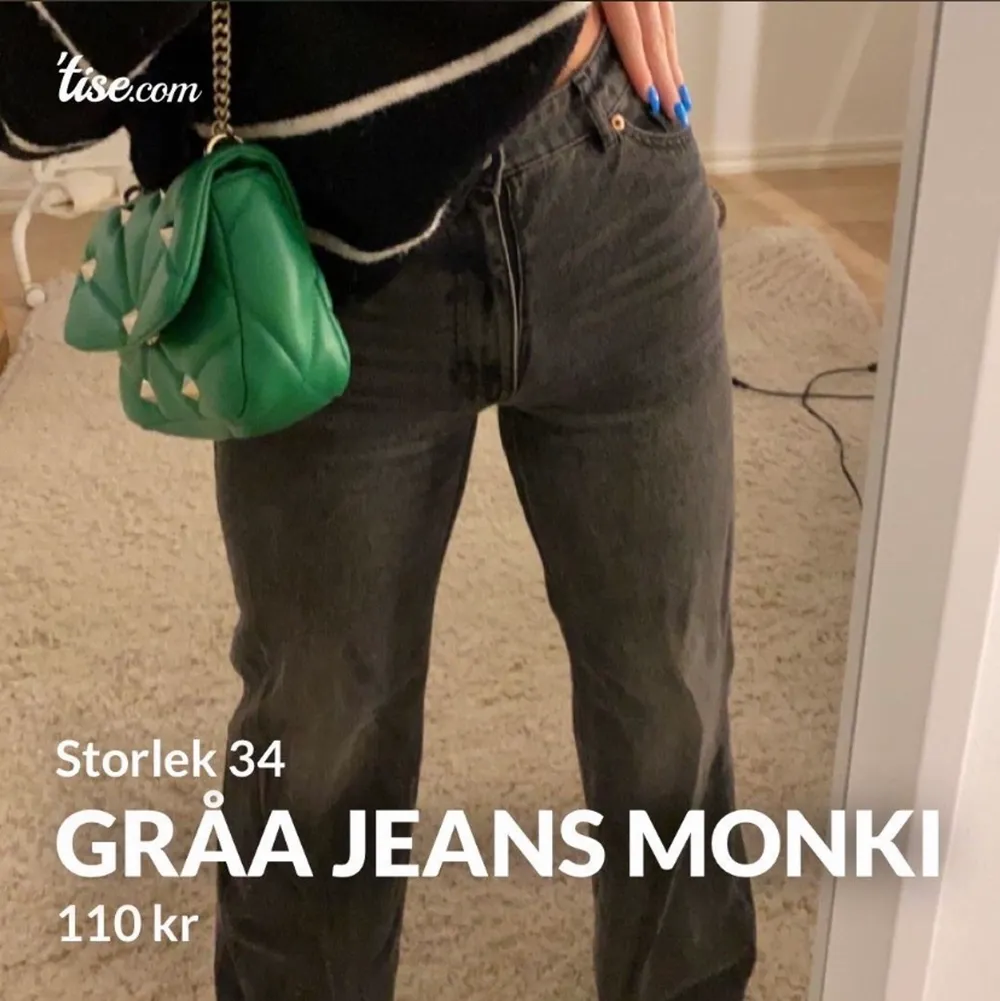 Mid Rise jeans gråa från monki i storlek 32/34, köpte för ett år sedan och i bra skick . Jeans & Byxor.