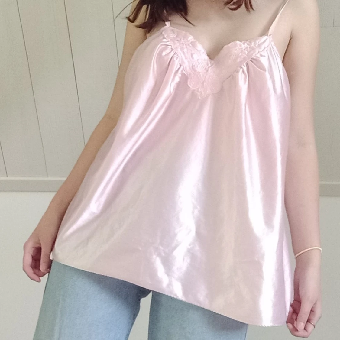 Gulligt rosa linne med fjäril - 91