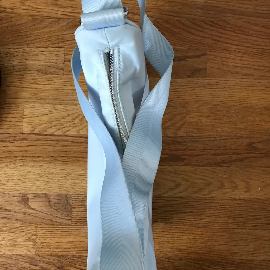 Justerbar axelremsväska  - 90