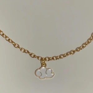 Moln halsband - Egengjort halsband