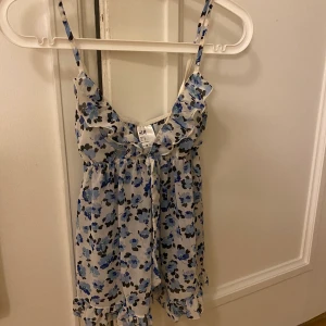 Topp i mesh - Nattlinne/topp strl S.