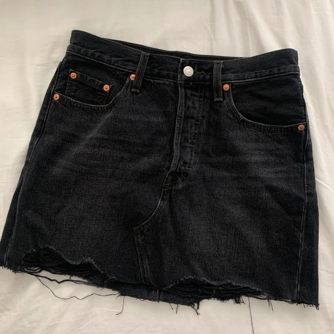 Levi’s kjol  - 90