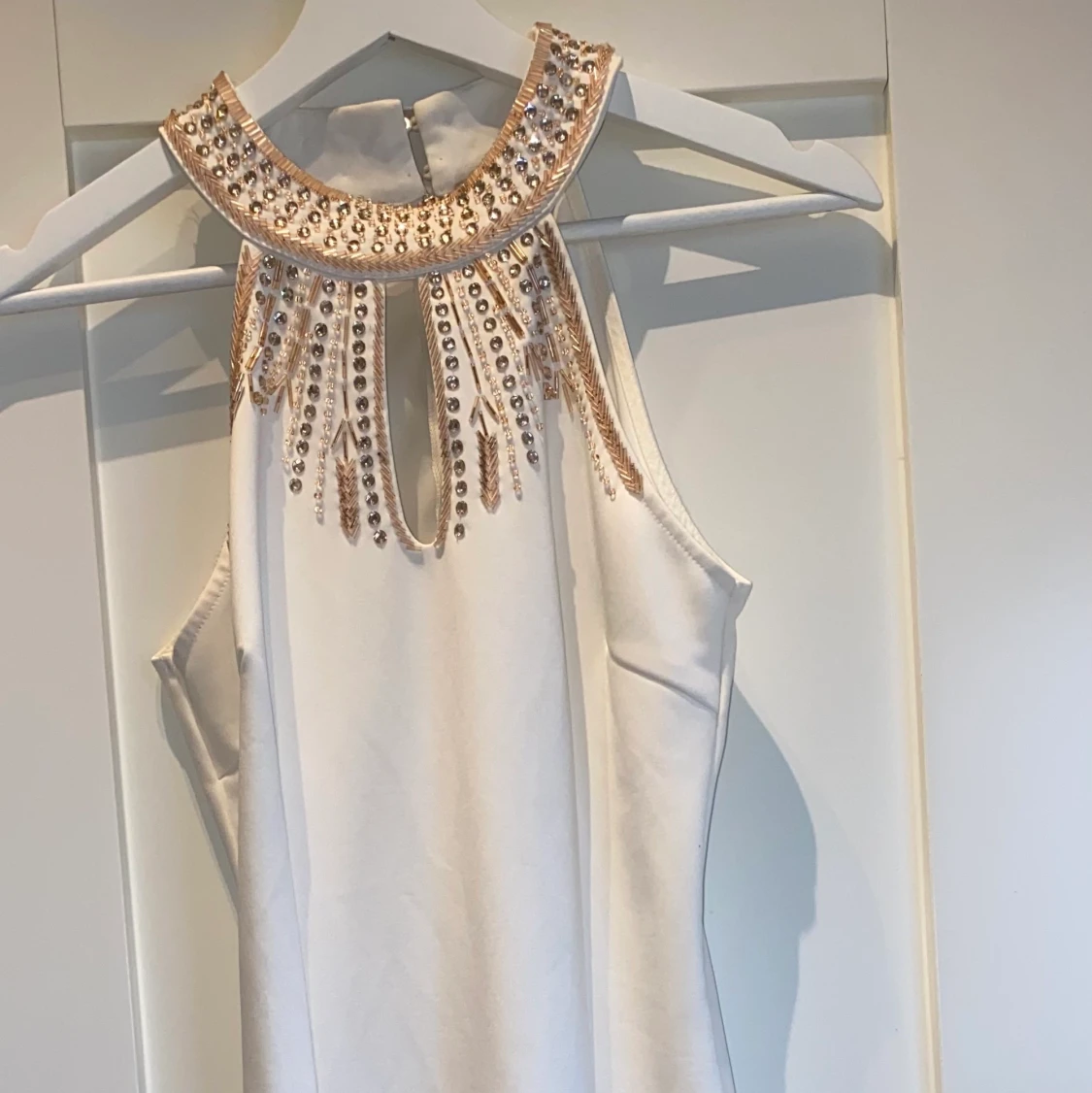 Superfin vit klänning