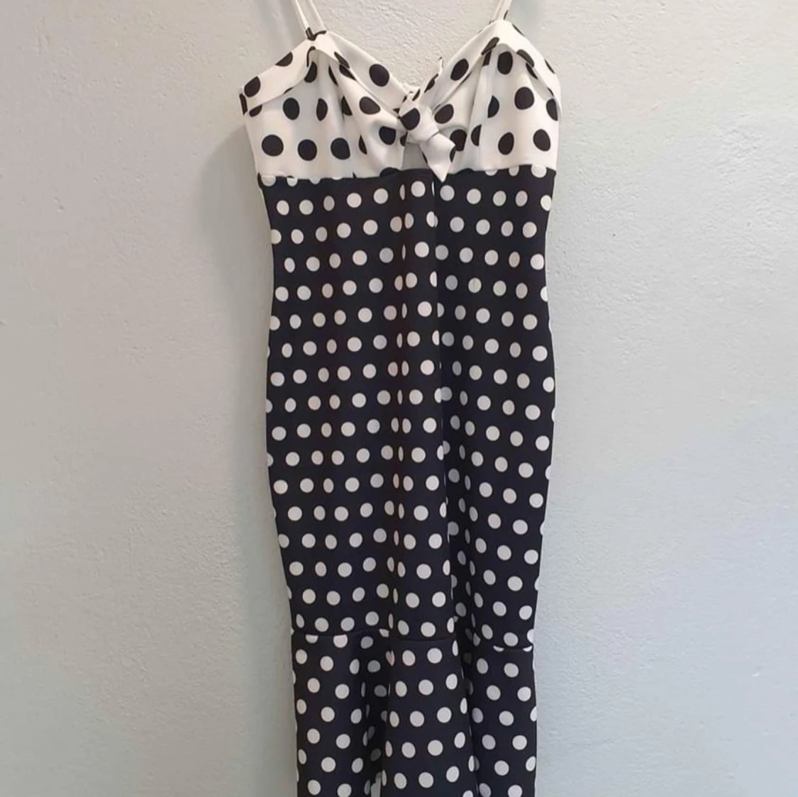 Ny rockabilly pinuppa klänning säljes - 90