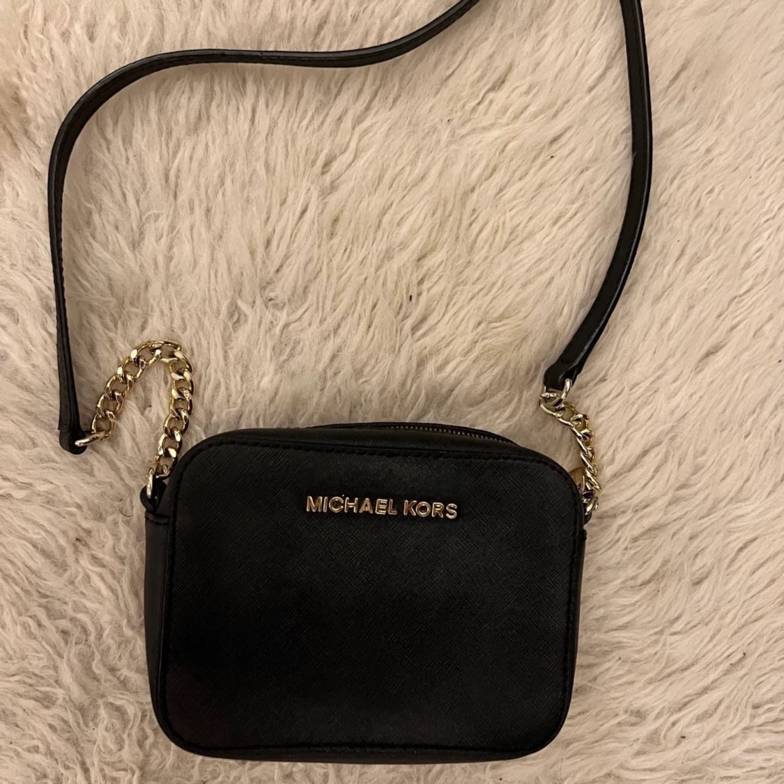 Michael kors väska  - 90