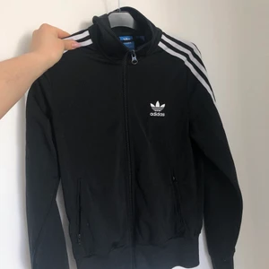 Adidaskofta - Adidaskofta, använder ej.