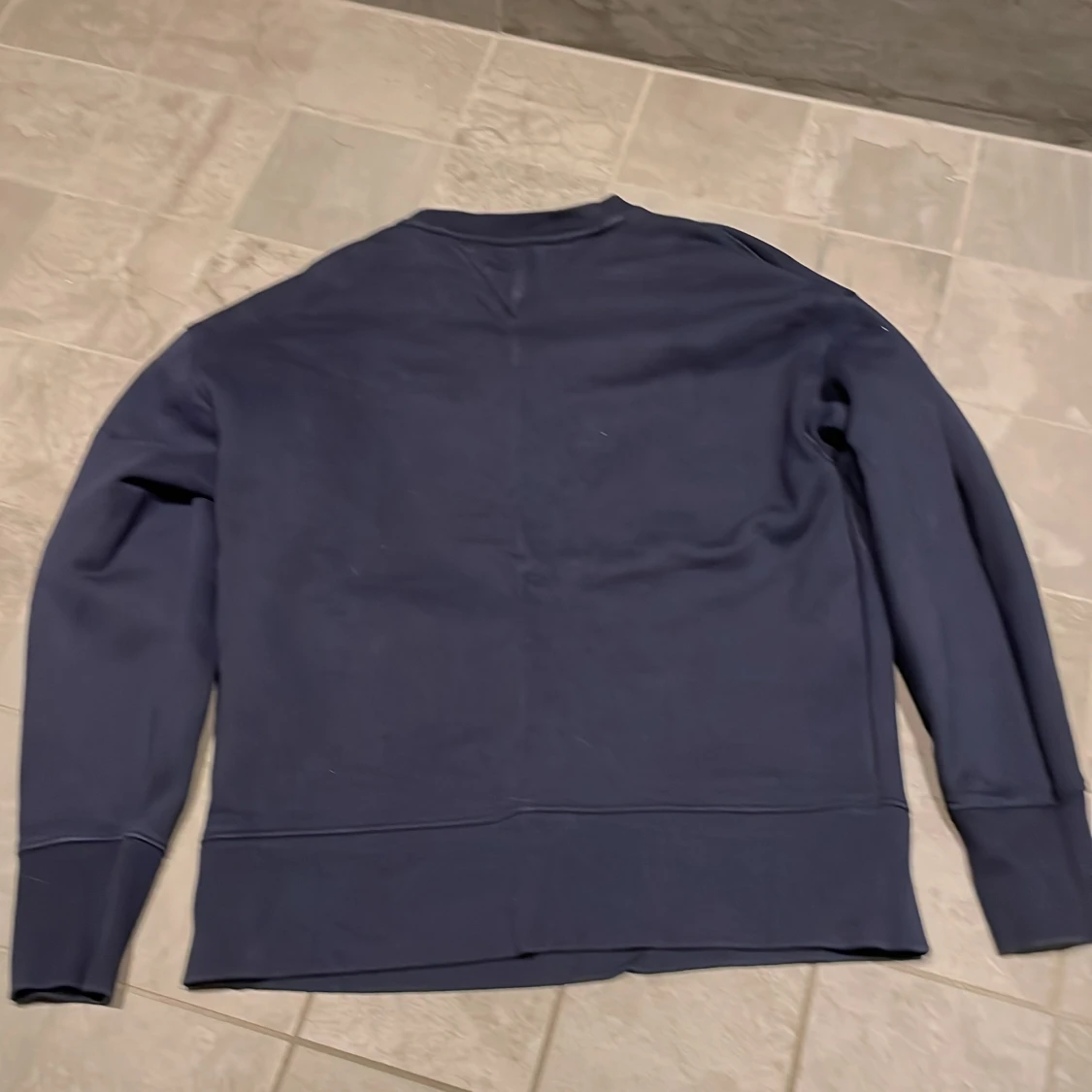 Tommy hilfigier  - 90