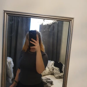 Fin tröja från ZARA  - Jättefin tröja från Zara. Lappen sitter kvar så aldrig använd.