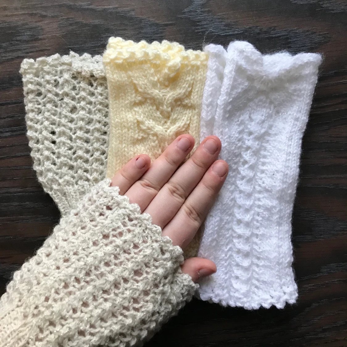 Stickade handledsvärmare - 91