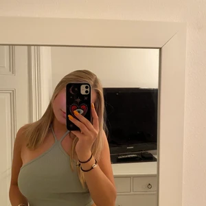 Halterneck topp⭐️ - Jättefin mintgrön halternecktopp säljes⚡️🌸💕