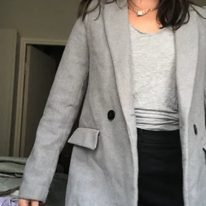 Zara kappa i xs - Bra skick