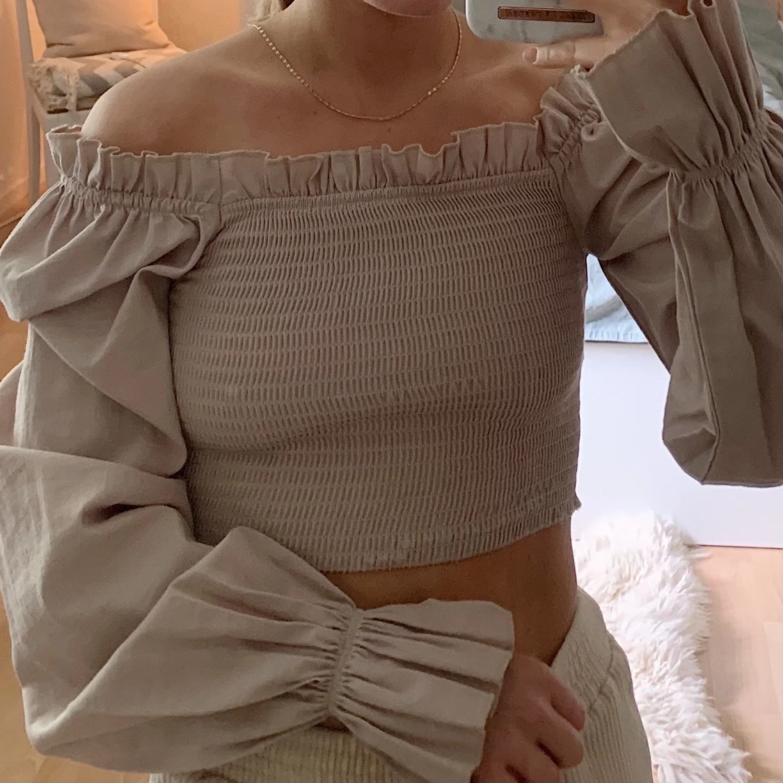 Superfin offshoulder topp