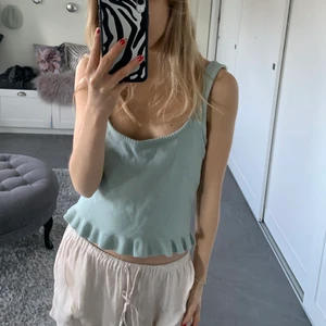 Såå fint stickat linne från zara💚💙💚 - Såå fint stickat linne från zara💚💙💚