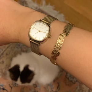 guld armband  - Helt oanvänt guldarmband från glitter!