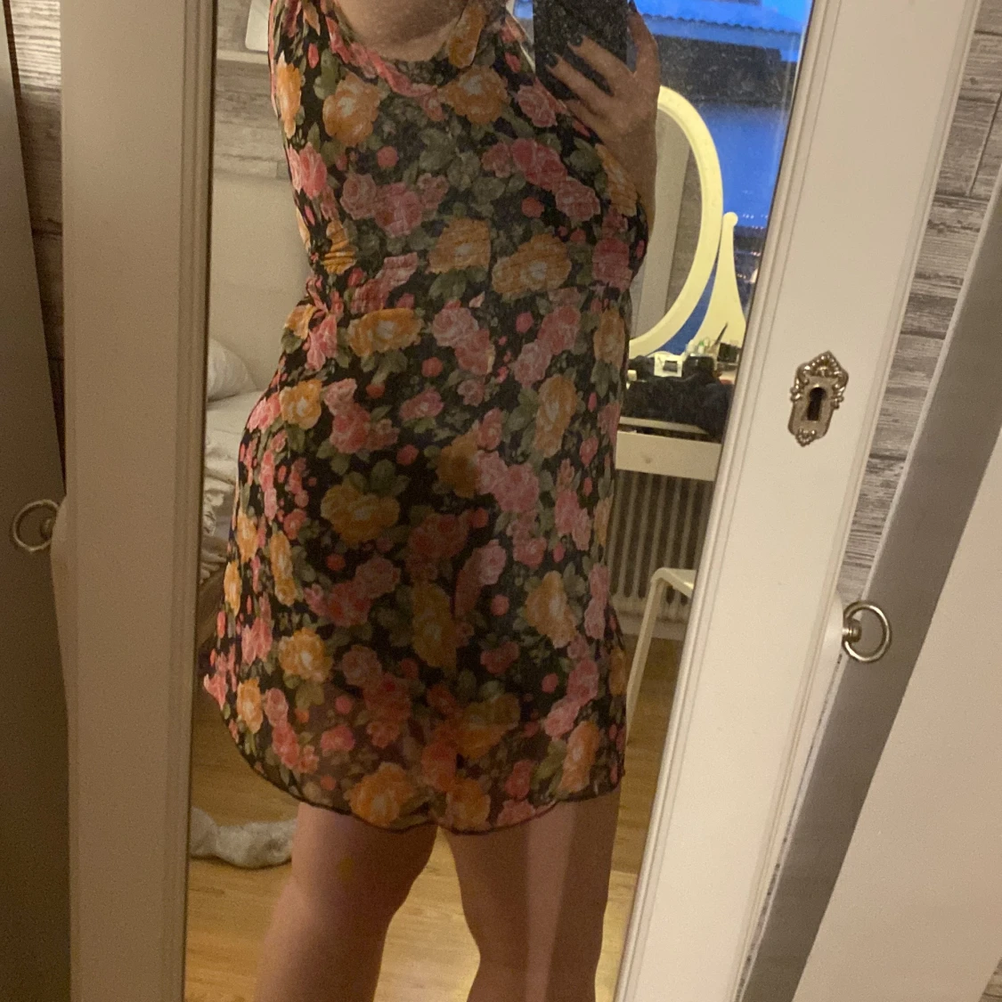 blommig klänning  - 90