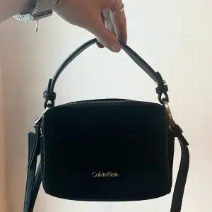 Calvin Klein cross body bag 