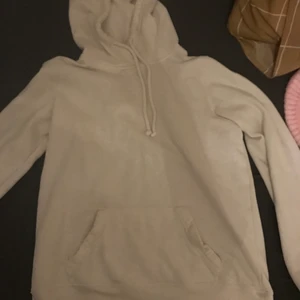 Vit hoodie - Hoodie