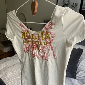 Vintage topp - Så snygg second hand topp som passar till allt. Passar mig som har strl S