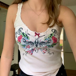 Rosa Odd Molly linne  - Ett rosa linne från Odd Molly💕💕 Säljer då det inte längre kommer till användning. Linnet är i storlek 1, vilket jag skulle säga är en storlek S. 