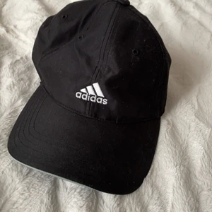 Adidas keps - keps jävel