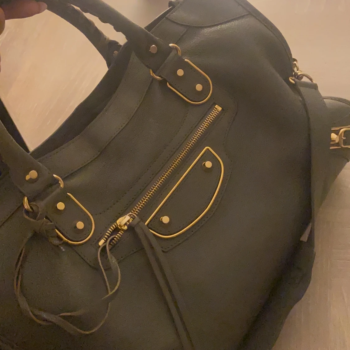 Balenciaga Metallic City medium  - 90