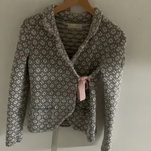 Odd Molly kofta, str 0 - Knappt använd, mycket bra skick, passar S och XS