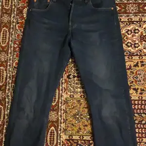 Levis 501 raka jeans storlek 30/32
