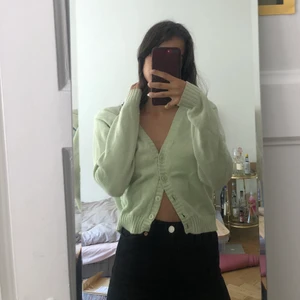 Ljusgrön cardigan - Cardigan från brandy! 